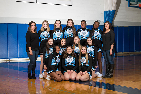 TCP_1349_LCHSCompCheer