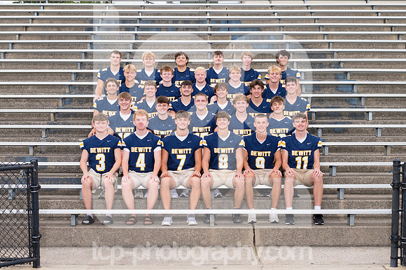 TCP_1487_2627DHSFballSrs_Smile