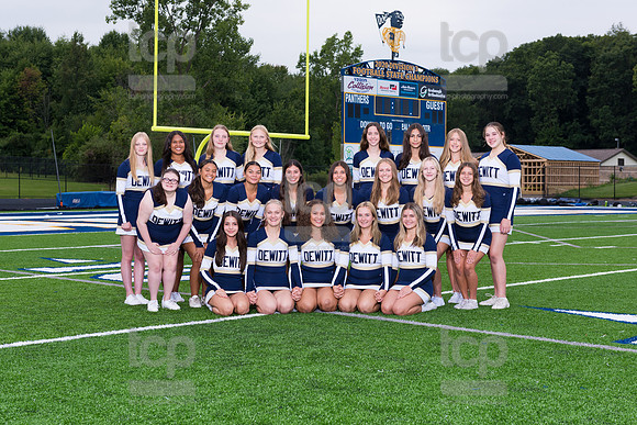 TCP_0953_DHSVarSidelineCheer
