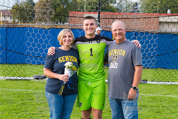 TCP_1264_DHSBoysSoccerSeniorNight_091623