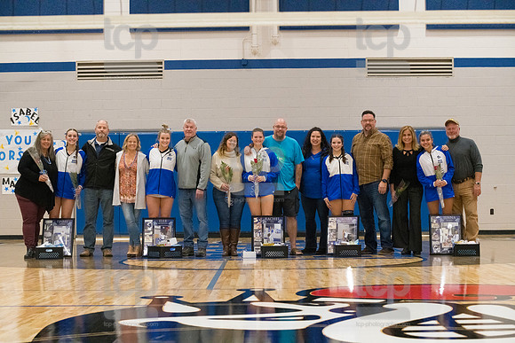 TCP_0547_101823BHSVballSeniorNight